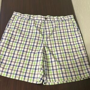 Chaps Golf 78 size 36 Men's Plaid Shorts - Green and Blue